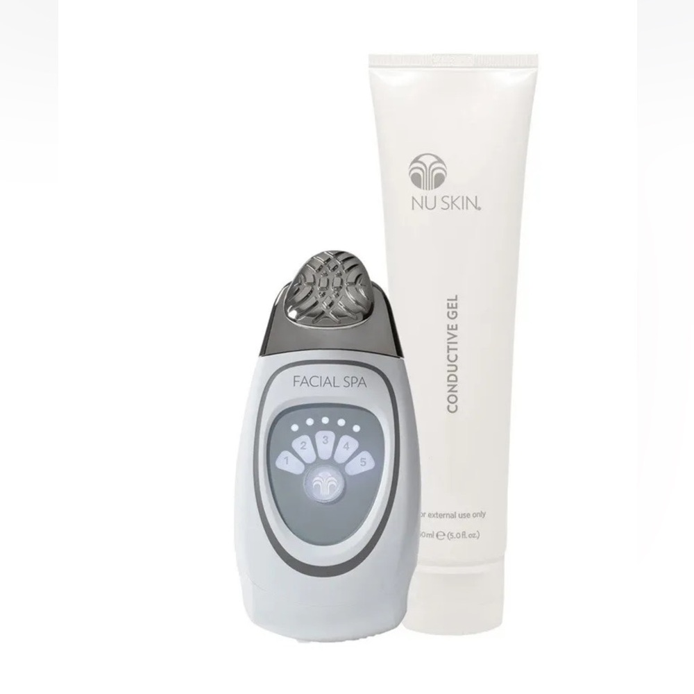 NWT Nu Skin® Facial Spa + Conductive
Gel